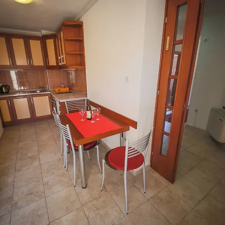 Apartment R-club Old Town